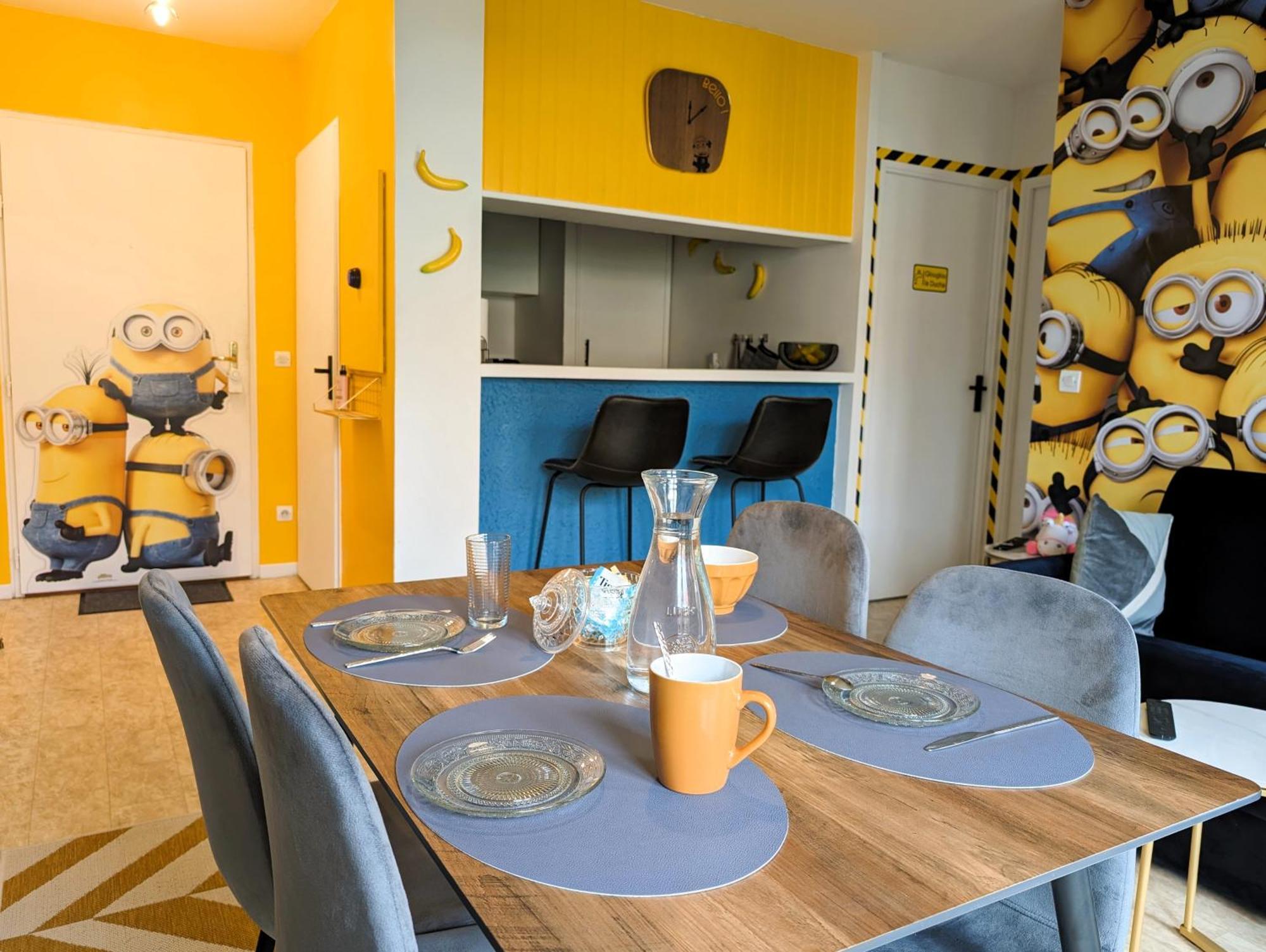 Le Repaire Des Minions - 10' Disney - Familial Bailly-Romainvilliers Exteriér fotografie
