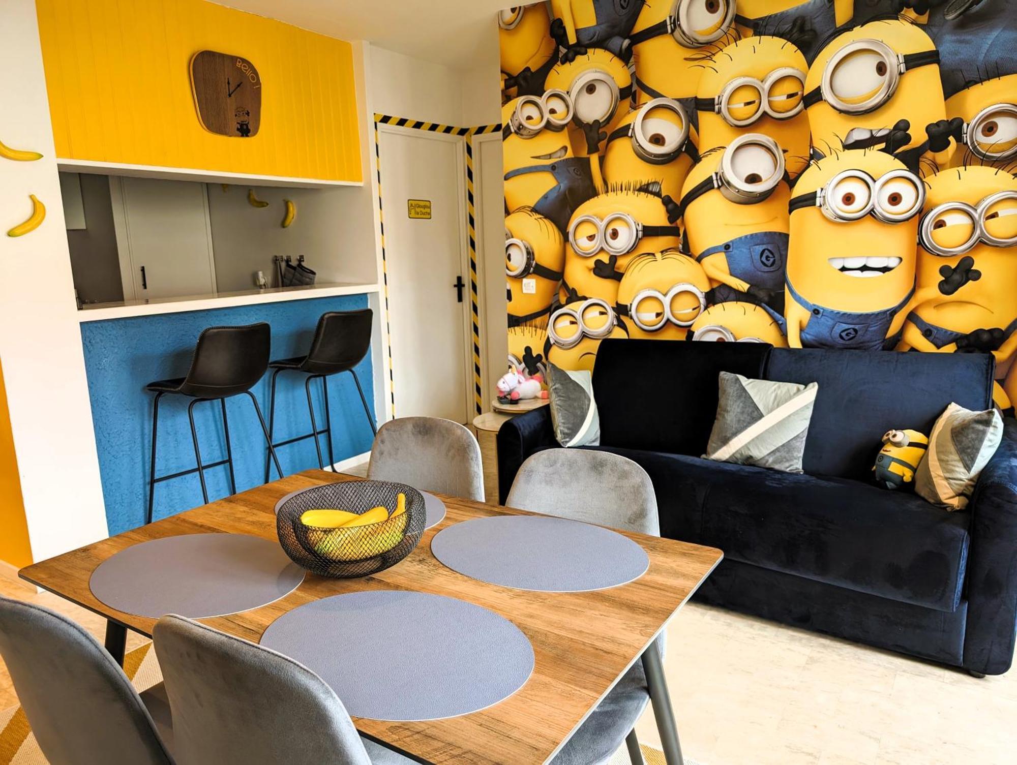 Le Repaire Des Minions - 10' Disney - Familial Bailly-Romainvilliers Exteriér fotografie
