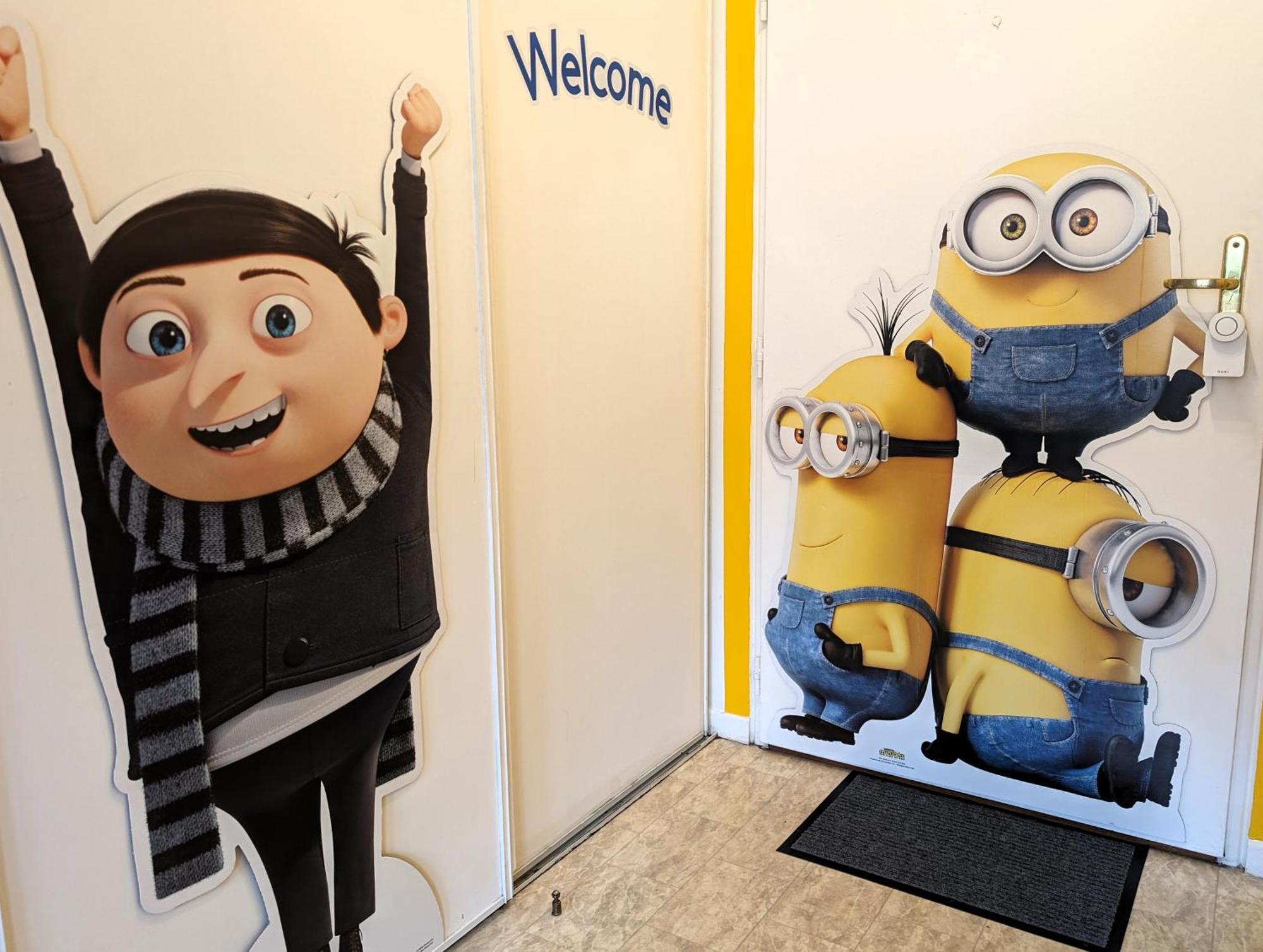Le Repaire Des Minions - 10' Disney - Familial Bailly-Romainvilliers Exteriér fotografie